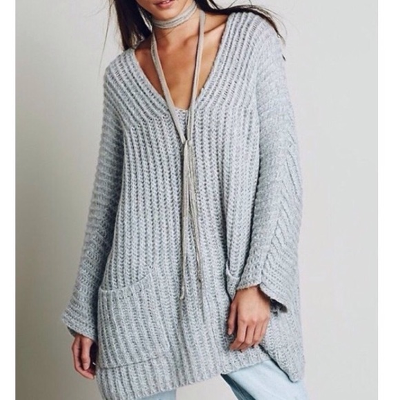 Sweaters - LAST 1❗️NWT Spring Oversized Sweater w/Pockets